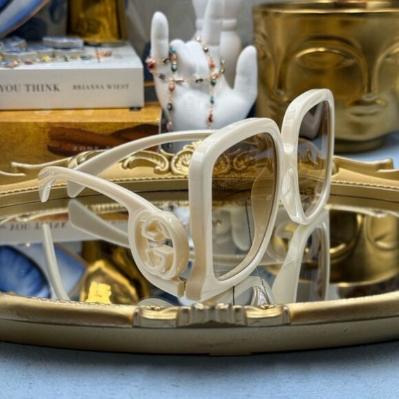 🆕 GUCCI 🧿 NWOT GG1326S 002 Ivory Oversized Square Sunglass, Brown Gradient - Picture 15 of 16